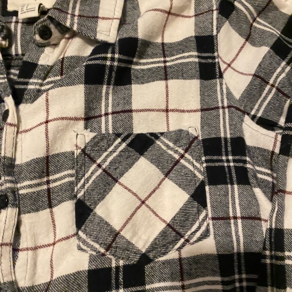 Forever 21 Flannel - Picture 2 of 5